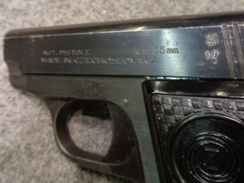 pistola C.Z. “Z” calibro 6.35