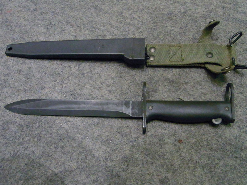 baionetta M1958 per Famas