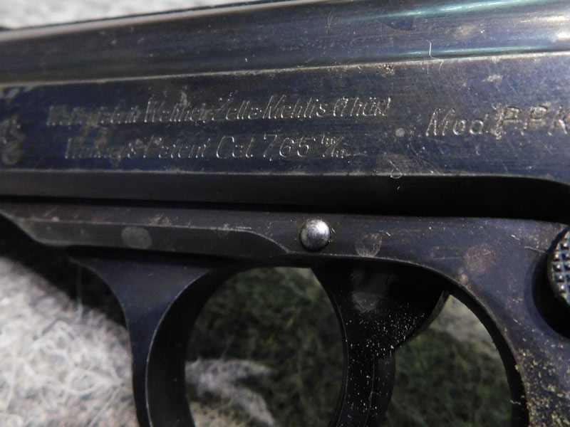 Pistola Walther PPK Zella Mehlis sicura 90°