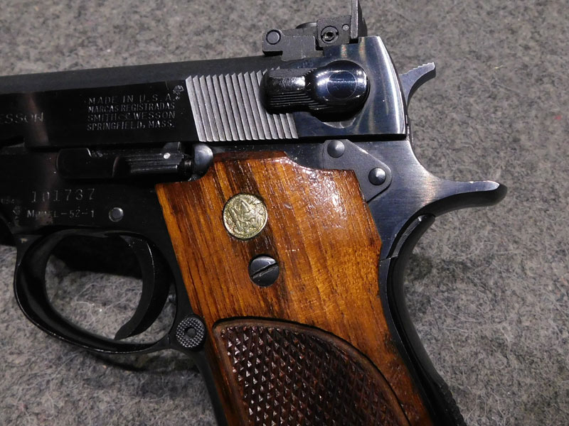 pistola Smith & Wesson 52-1 calibro 38 WC