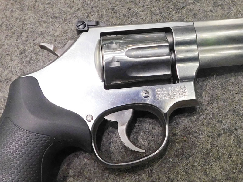 revolver Smith & Wesson 617 calibro 22 l.r.