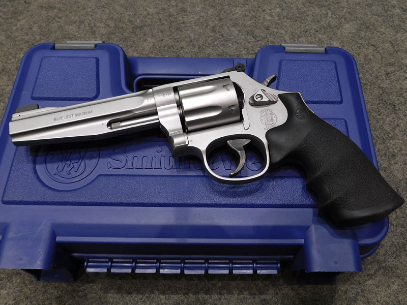 revolver S&W 686 Plus Pro Series