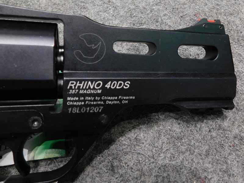 revolver Rhino 40 DS