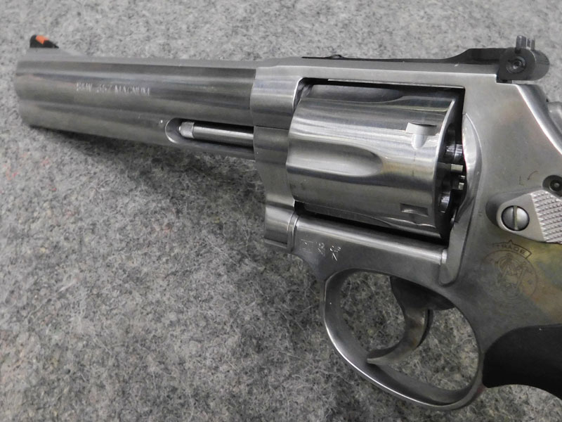 Smith & Wesson 686 6”